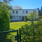 - 135 Qm - 3 Sz - 2 Terrassen - Naehe Insel Poel Ostsee