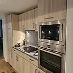 Feriehus - 135 Qm - 3 Sz - 2 Terrassen - Naehe Insel Poel Ostsee *