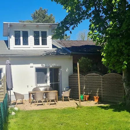 - 135 Qm - Naehe Insel Poel Ostsee *