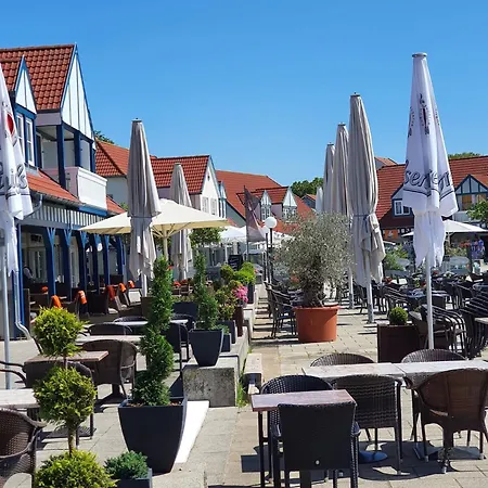 - 135 Qm - 3 Sz - 2 Terrassen - Naehe Insel Poel Ostsee *