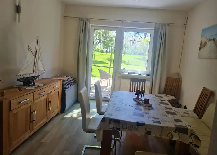 Feriehus - 135 Qm - 3 Sz - 2 Terrassen - Naehe Insel Poel Ostsee *