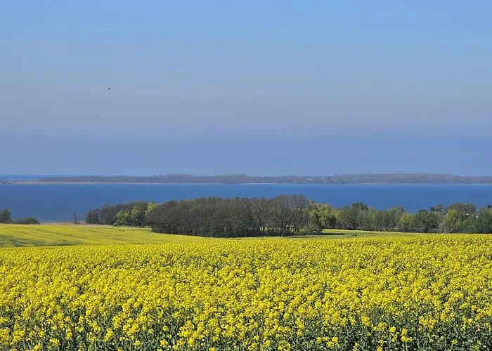 Feriehus - 135 Qm - 3 Sz - 2 Terrassen - Naehe Insel Poel Ostsee