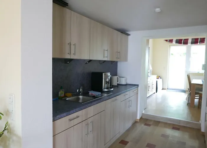 Casa vacanze - 135 Qm - 3 Sz - 2 Terrassen - Naehe Insel Poel Ostsee Damekow